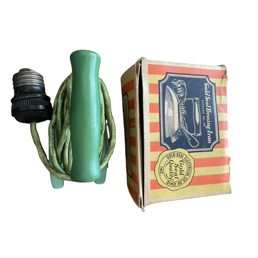 Gold‎ Seal Electric Pressing Iron Vintage Electric 1950s Small Untested